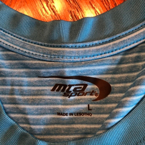 MTA ACTIVE TEE. NWT - Picture 3 of 3